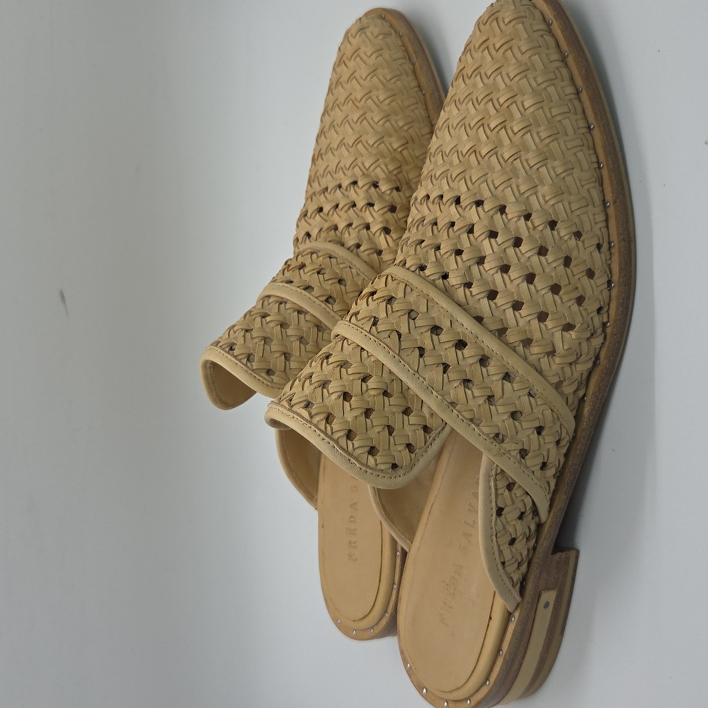 Freda Salvador Keen Mule Woven Tan Slip-On - Picture 2 of 16